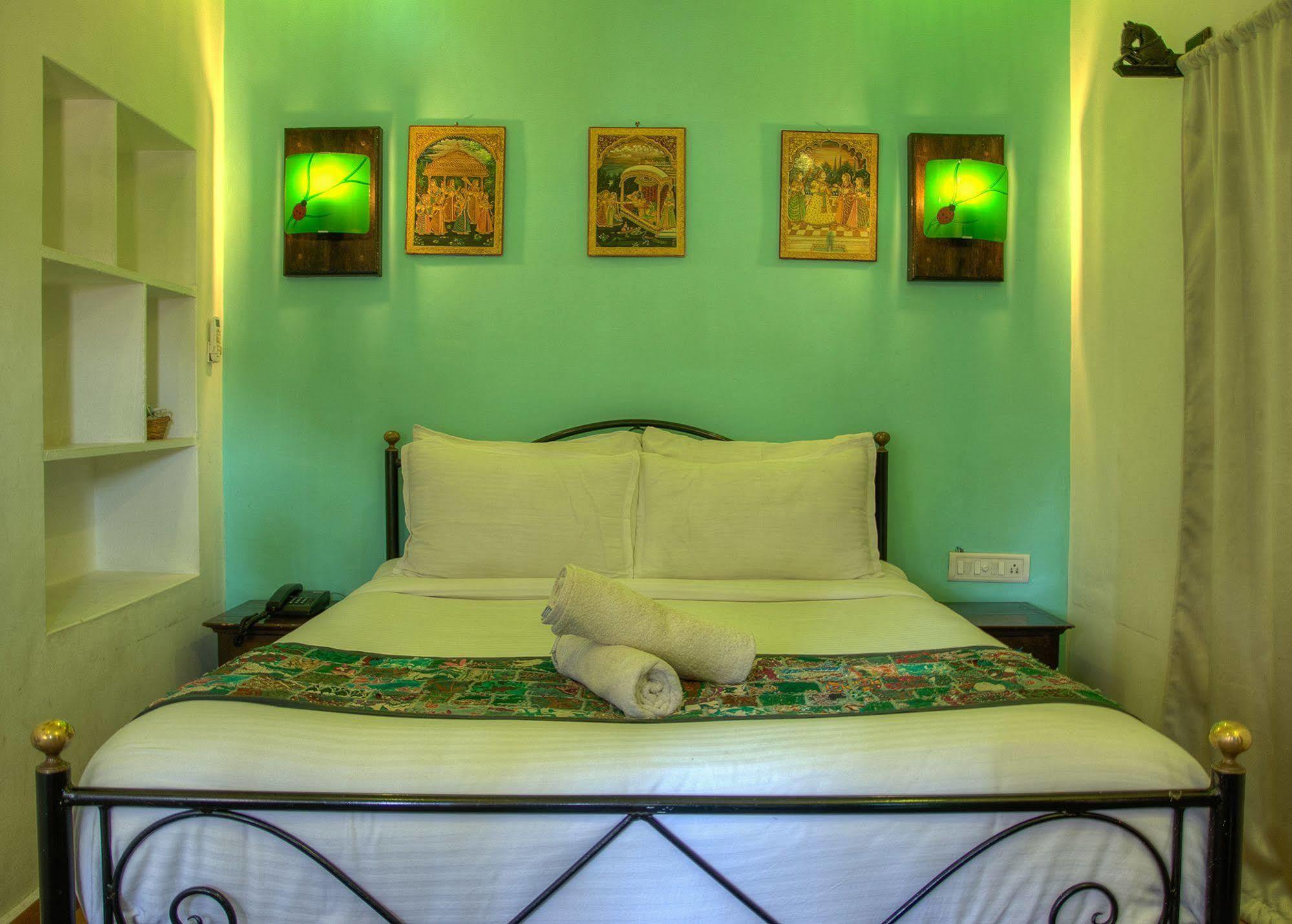 Hotel Fifu Jaisalmer Exteriör bild